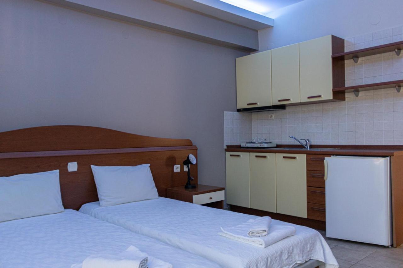 Jj Rooms Luxury Apartments Kallithea  外观 照片