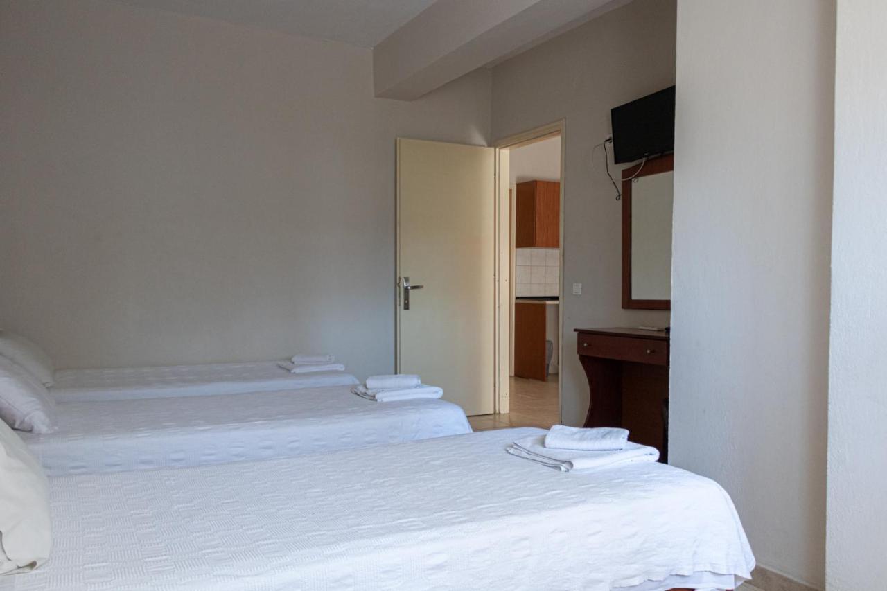 Jj Rooms Luxury Apartments Kallithea  外观 照片