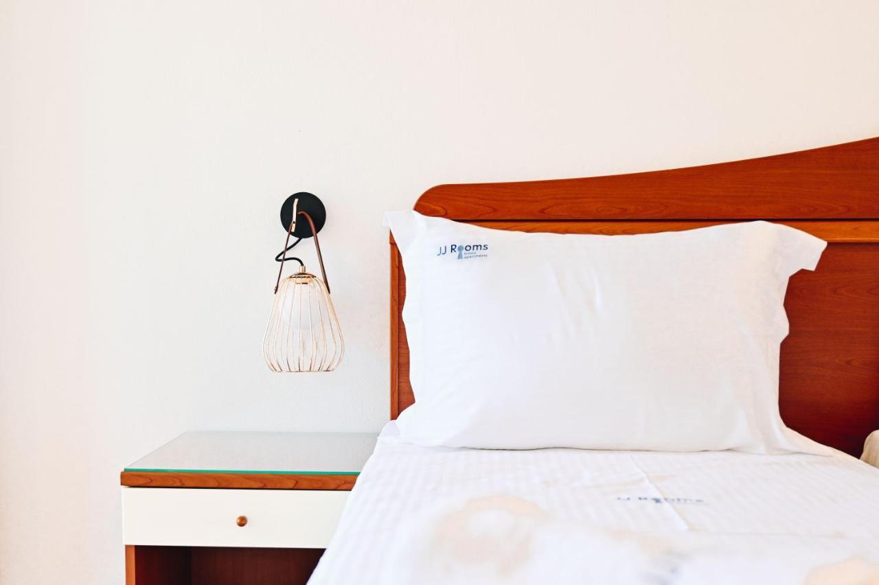 Jj Rooms Luxury Apartments Kallithea  外观 照片